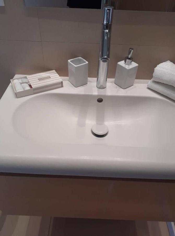 Attico Suite Spiaggia 바리 외부 사진
