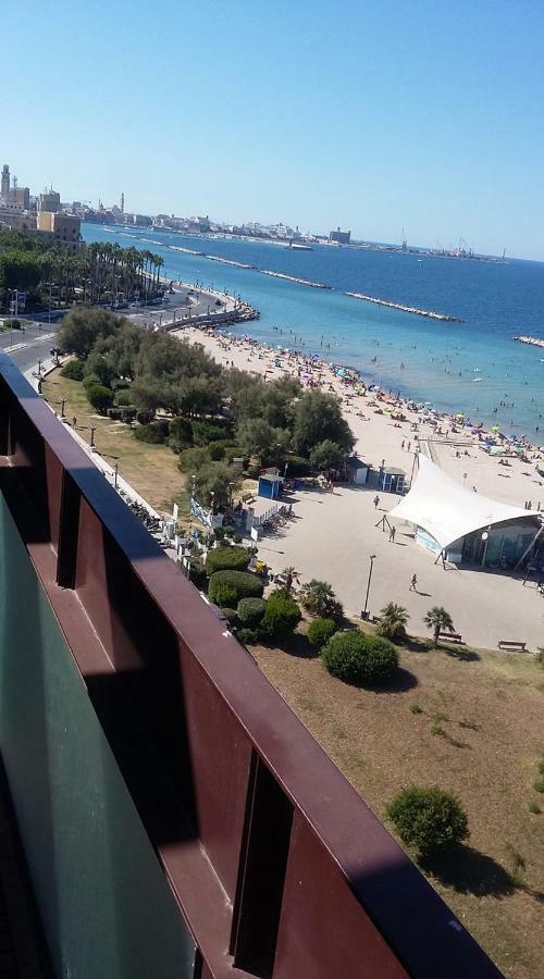 Attico Suite Spiaggia 바리 외부 사진